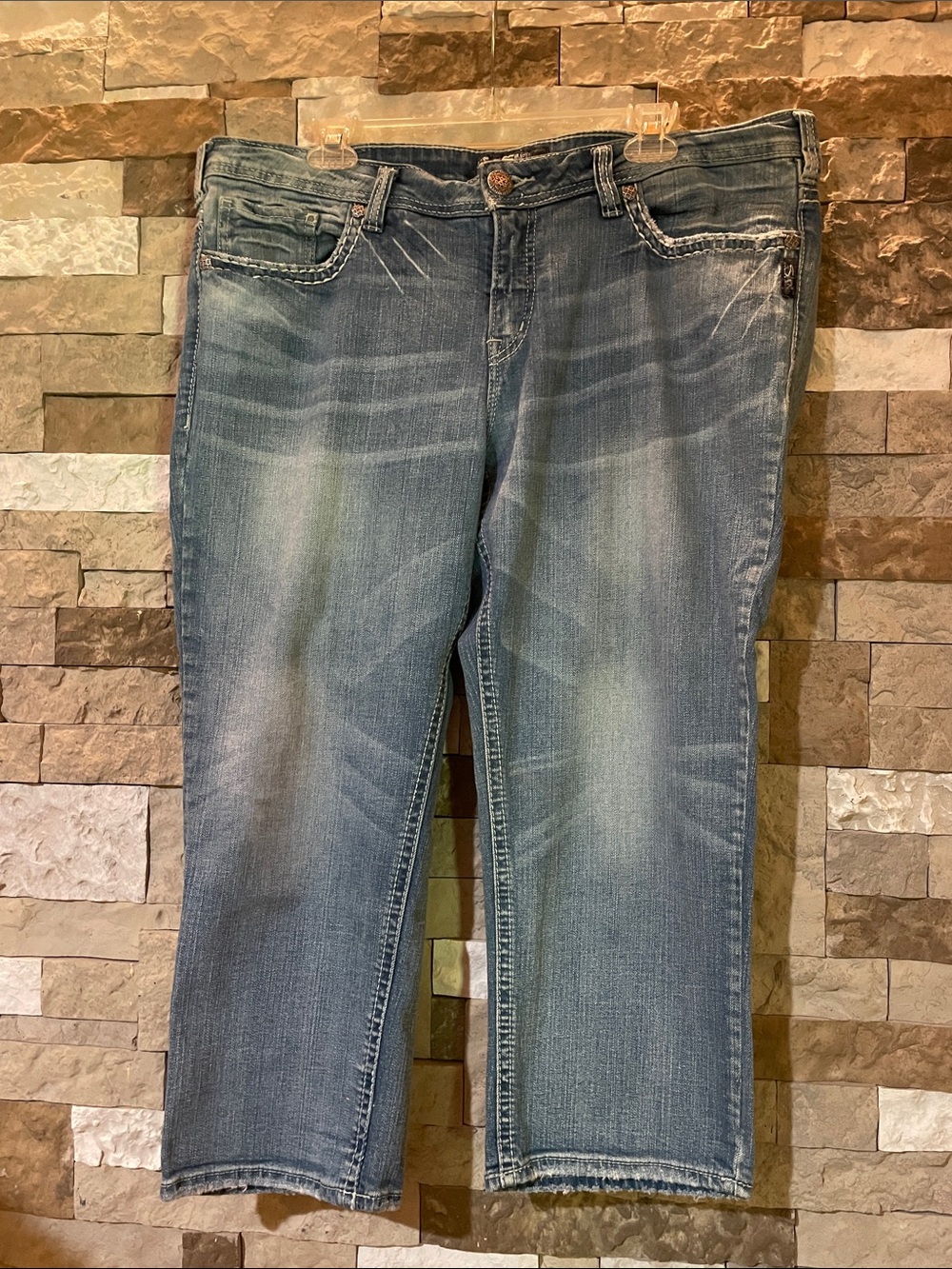 SILVER AIKO Capris Jeans Sz 18